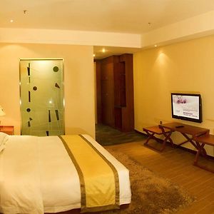J-Hotel